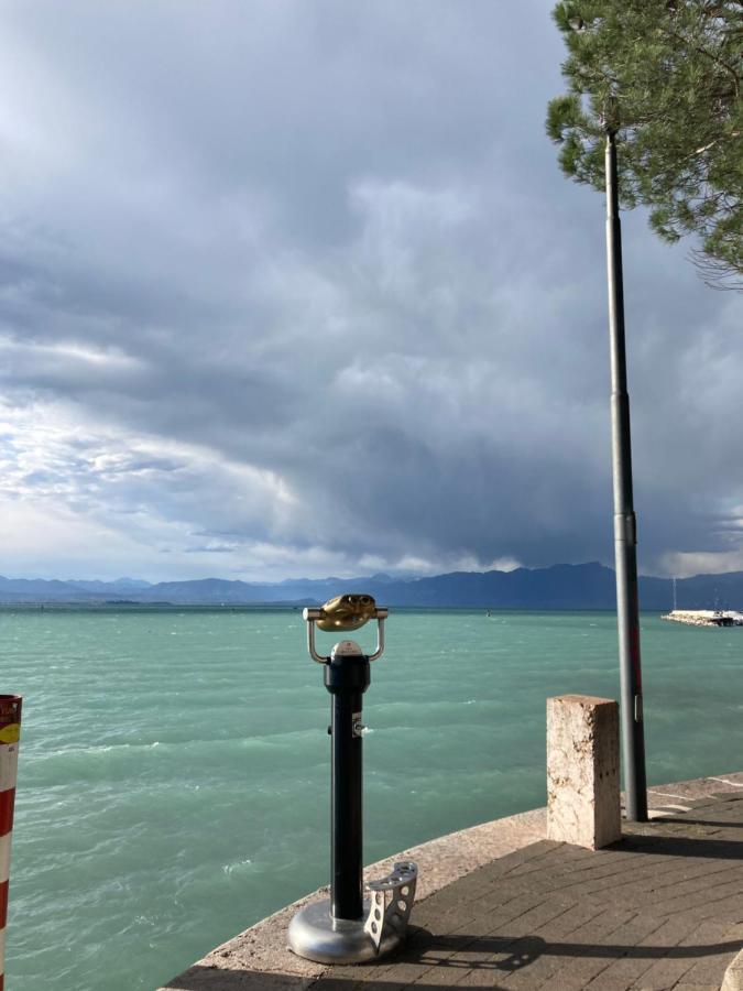 Garda Art&Lake Пескьера-дель-Гарда Экстерьер фото